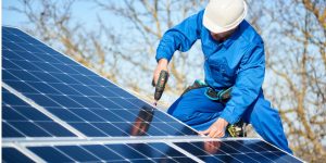 Installation Maintenance Panneaux Solaires Photovoltaïques à Lons-le-Saunier